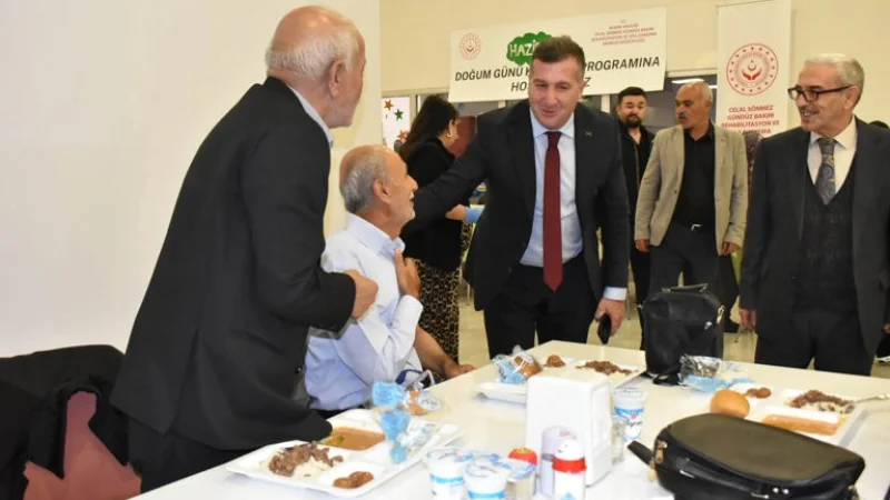 Bursa'da Şehit Yakınları ve Gaziler Onuruna Program Düzenlendi