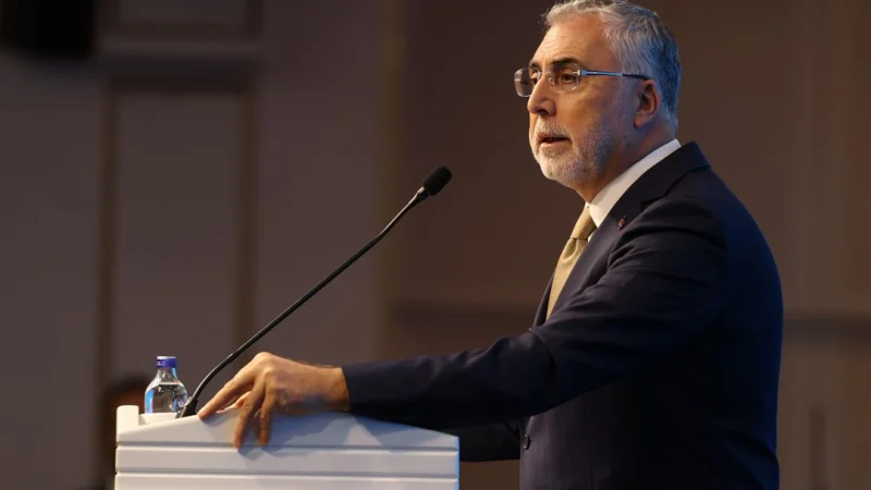 Çalışma ve Sosyal Güvenlik Bakanı Işıkhan: Yeşil ve Dijital Dönüşüm Sürecinde Kimse Geride Kalmayacak