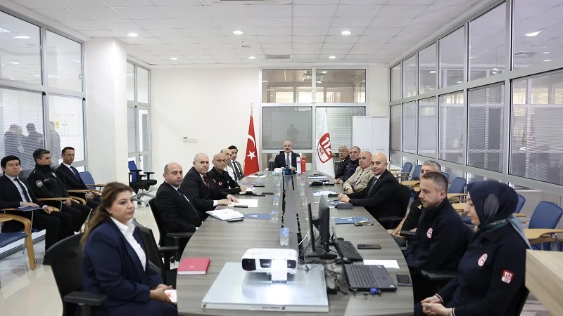 Çanakkale'de 112 Acil Çağrı Hizmetleri Masaya Yatırıldı