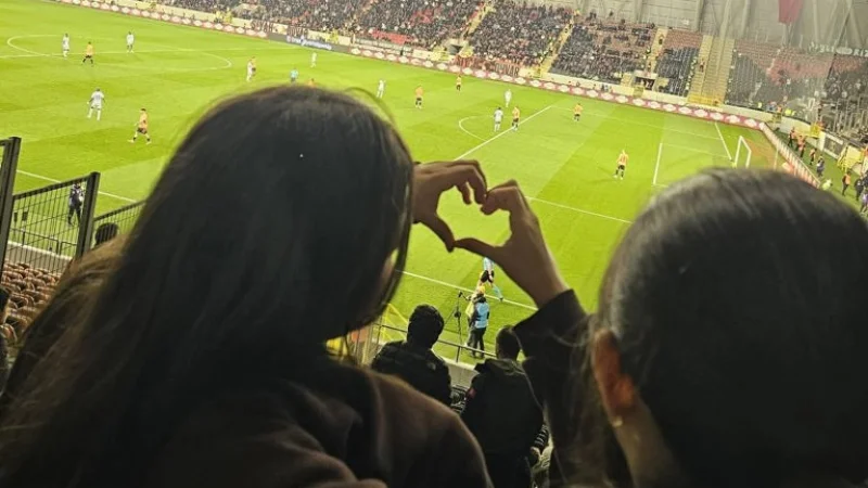 Çorum'da Koruma Altındaki Çocuklar Çorum FK Maçını Tribünden İzledi