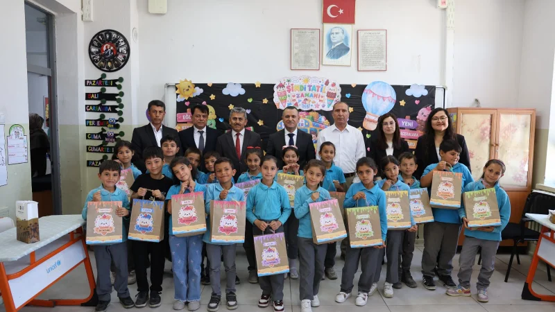 Çumra'da 2025-2026 Eğitim Öğretim Yılı Karne Sevinci Taşağıl'da Yaşandı