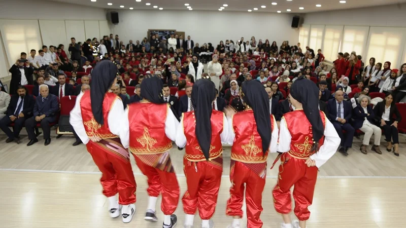 Halkapınar'da 29 Ekim Cumhuriyet Bayramı'nın 102. Yıldönümü Coşkuyla Kutlandı