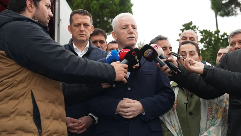 İstanbul Valisi Davut Gül, Sağanak Yağıştan Etkilenen Beykoz'da İncelemelerde Bulundu