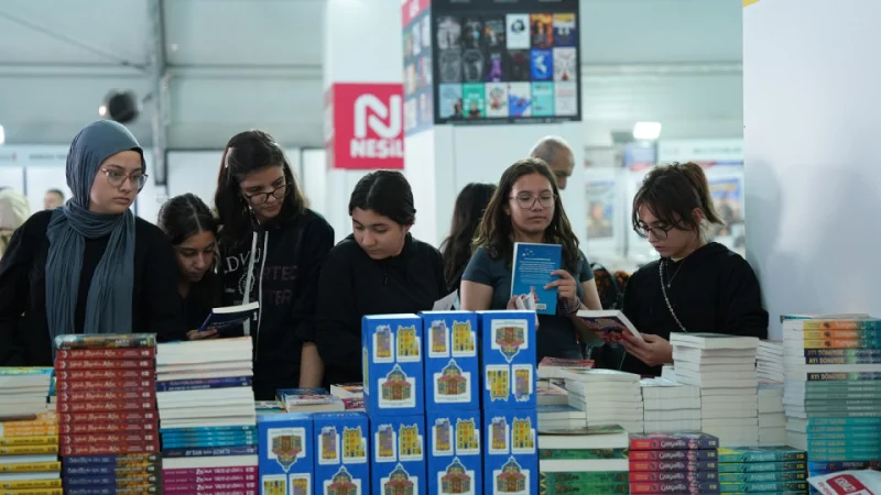 Kahramanmaraş’ta 11. Uluslararası Kitap Fuarı Öğrencilerin Yoğun Katılımıyla Sürüyor