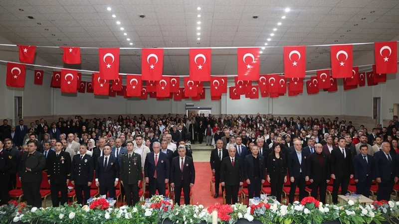 Kandıra'da 23 Nisan Ulusal Egemenlik ve Çocuk Bayramı Coşkuyla Kutlandı