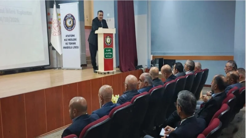 Kars'ta Lise Müdürleri 'Güvenli Okul İklimi' İçin Bir Araya Geldi