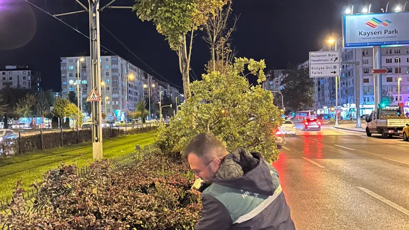 Kayseri'de Şiddetli Fırtınaya Karşı Ekiplerden Hızlı Müdahale