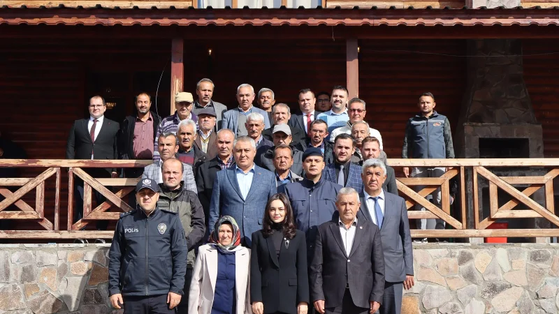Kıbrıscık'ta Muhtarlar Günü Kahvaltı Programıyla Kutlandı