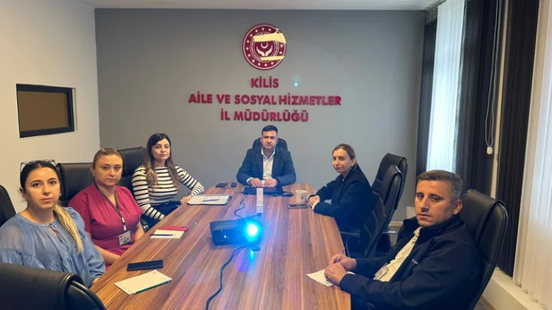 Kilis'te Engelli Bakım Hizmetlerine Yönelik Hizmet İçi Eğitim Toplantısı Düzenlendi