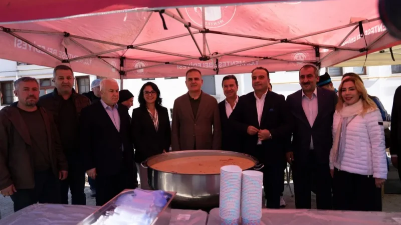 Muğla'da 9. Tarhana Festivali Coşkusu: Saburhane Meydanı'nda Yöresel Lezzetler Buluştu