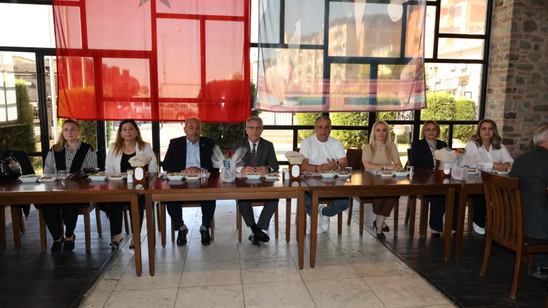 Nazilli'de Muhtarlar Günü Buluşması: Az Laf, Çok İş Vurgusu