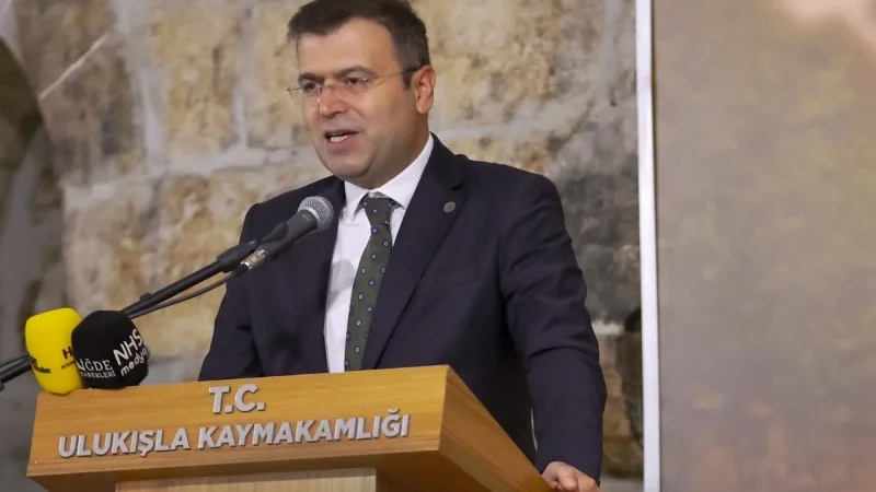 Niğde'de Tarihi Mekanda Şiir Rüzgarı: 1. Şekerpınarı Şiir Şöleni Düzenlendi