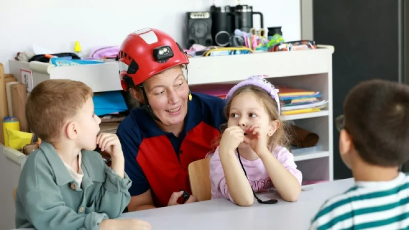 Osmangazi'de Minik Öğrencilere Afet ve Yangın Eğitimi Verildi