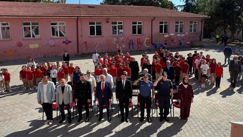 Pehlivanköy'de İlköğretim Haftası Coşkuyla Kutlandı
