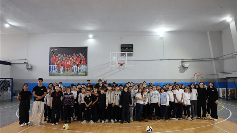 Sakarya Büyükşehir Belediyesi'nden Geleceğin Voleybolcuları İçin Yetenek Taraması