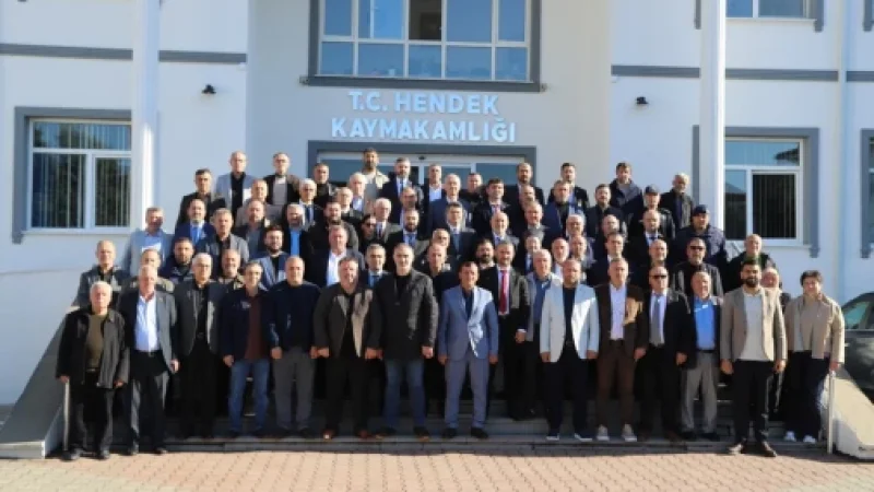 Sakarya'nın Hendek İlçesinde 19 Ekim Muhtarlar Günü Törenle Kutlandı