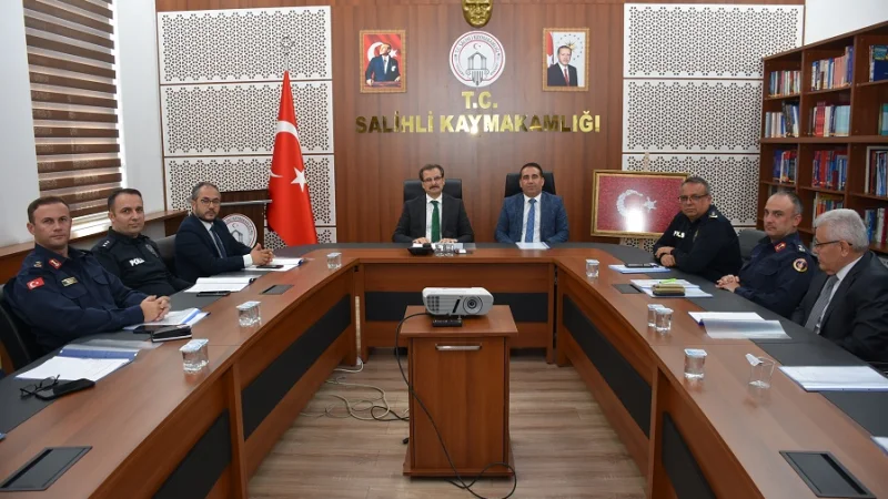 Salihli'de 2026 Ortaöğretim KPSS Öncesi Koordinasyon Toplantısı Gerçekleştirildi