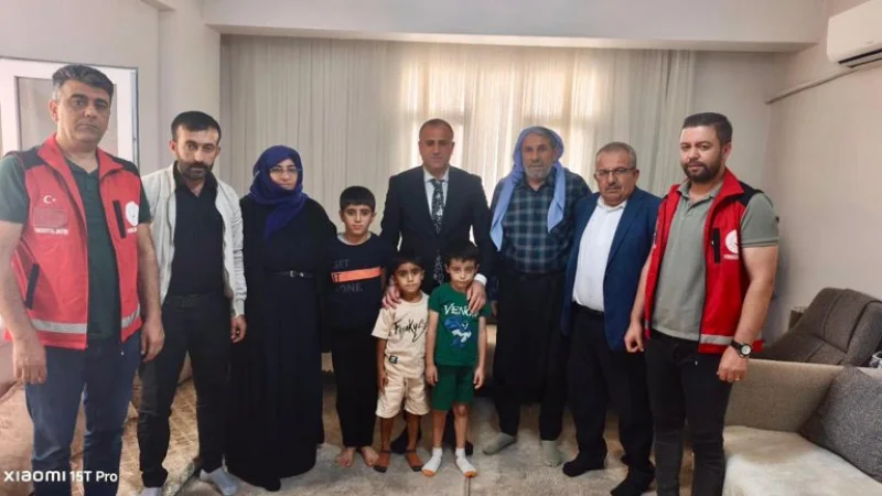 Şanlıurfa'da Şehit Annesine Umre Dönüşü Vefa Ziyareti