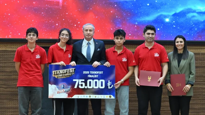 Şanlıurfa'da TEKNOFEST Başarısı Ödüllerle Taçlandırıldı