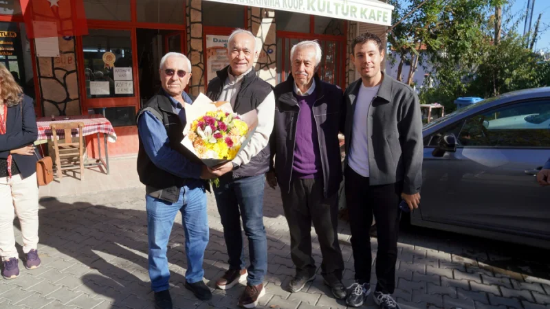Seferihisar'da Gödence Üretici Pazarı'na Ziyaret ve Ulaşım Desteği
