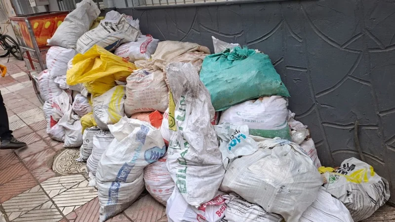 Şehzadeler Belediyesi'nden Moloz Atıkları İçin Uyarı ve Çağrı