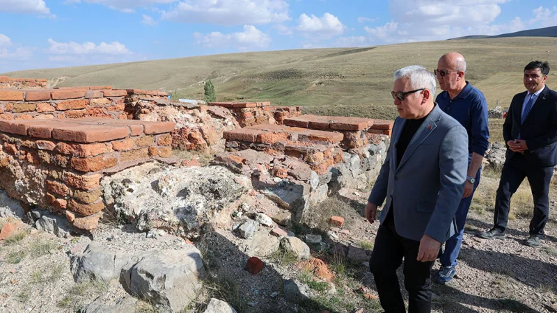 Sivas'taki Hititlerin Dini Merkezi Sarissa'da Kazılar Yeniden Başlıyor