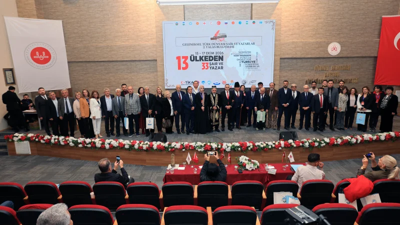 Talas'ta Türk Dünyası Şair ve Yazarlar Buluşması Sona Erdi