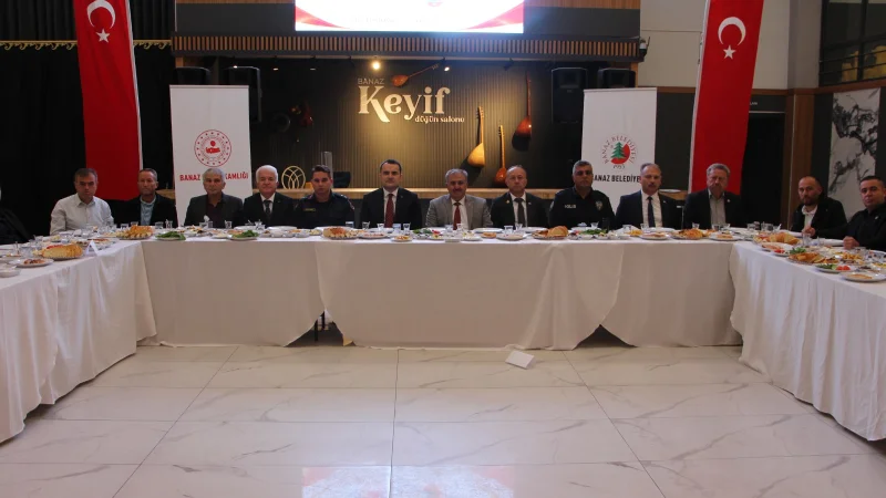 Uşak'ın Banaz İlçesinde 19 Ekim Muhtarlar Günü Dolayısıyla Program Düzenlendi