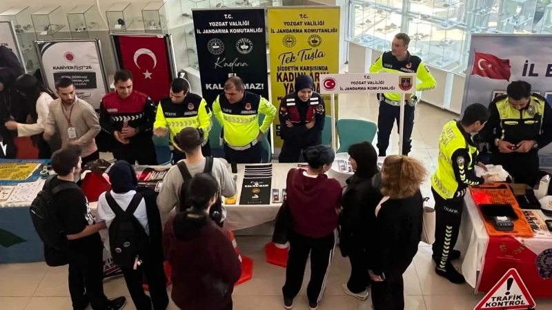 Yozgat'ta Jandarmadan Üniversite Öğrencilerine Trafik Güvenliği Eğitimi