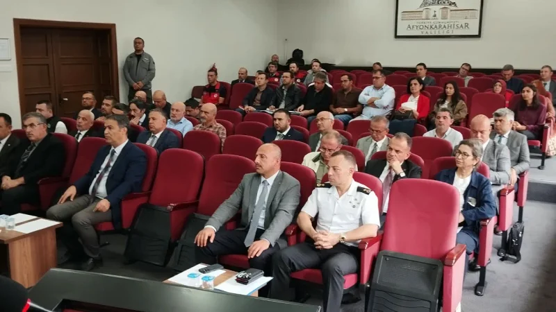 Akarçay Havzası'nda Su Kaynaklarını Koruma Stratejileri Masaya Yatırıldı
