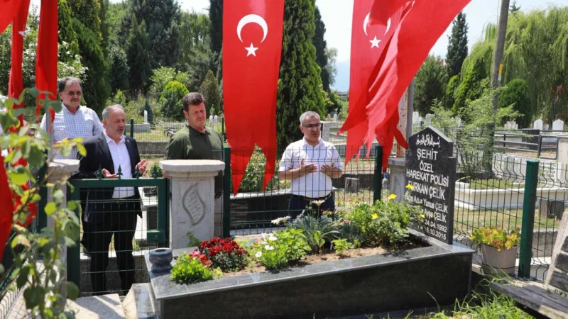 Akyazı'da 15 Temmuz Demokrasi ve Milli Birlik Günü Programı Düzenlendi