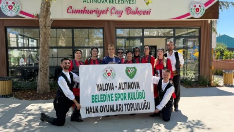 Altınova Belediyesi Halk Oyunları Ekibi Guinness Rekor Denemesinde Yer Aldı