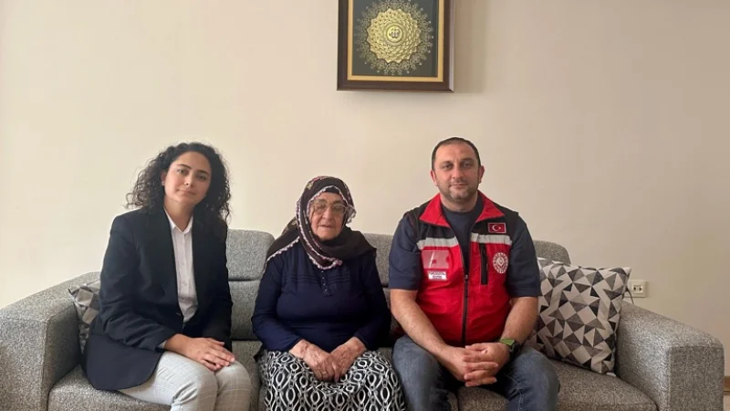 Artvin Aile ve Sosyal Hizmetler İl Müdürlüğü'nden Şehit Ailesine Ziyaret