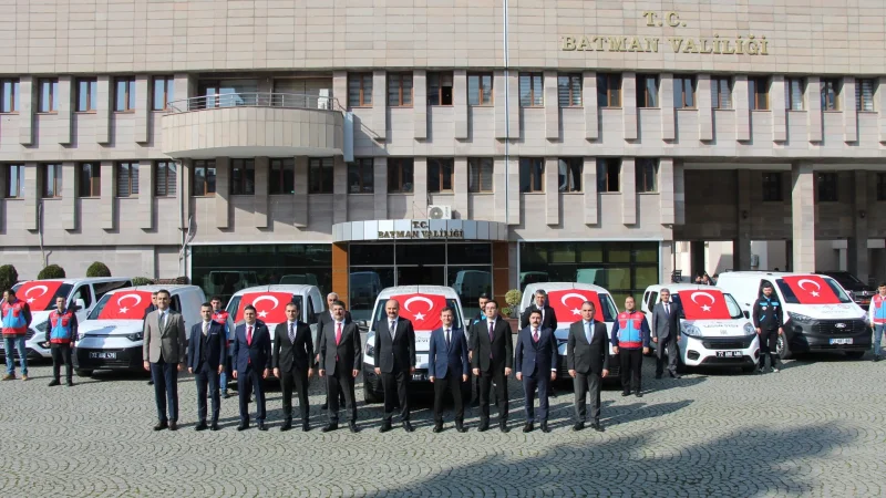 Batman ve İlçelerinde Aşevi Hizmetleri İçin Yeni Araçlar Teslim Edildi