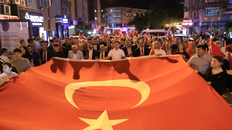 Çankırı'da 15 Temmuz Demokrasi ve Millî Birlik Günü Yürüyüşü Düzenlendi