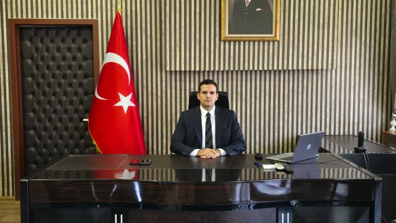Çarşıbaşı Kaymakamı Ahmet Ziya Dilekcan Görevine Başladı