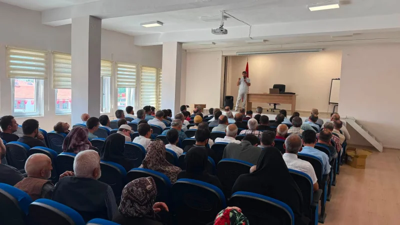 Çerkeş'te Mevlid-i Nebi Haftası kapsamında "Güzel Ahlak" konferansı düzenlendi