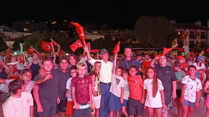 Datça'da Voleybol Coşkusu: Şampiyonluk Meydanda İzlendi