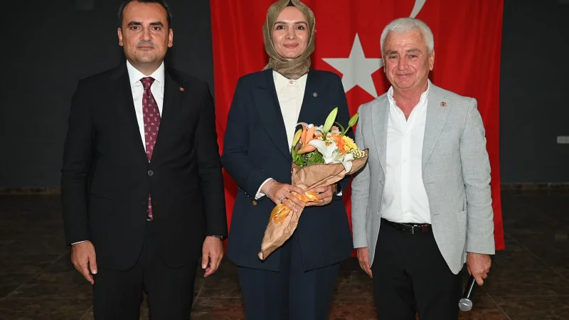 Finike Kaymakamı Musa Kazım Çelik İçin Veda Yemeği Düzenlendi