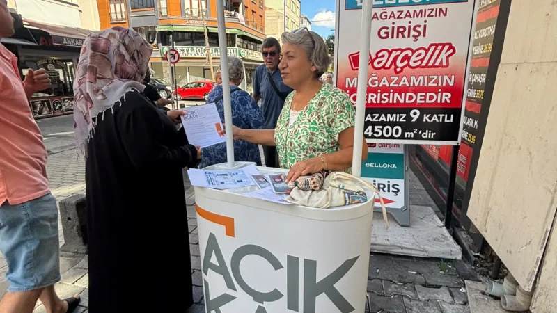 Gaziosmanpaşa'da Kadına Yönelik Şiddetle Mücadele İçin 'Açık Kapı' Bilgilendirmesi