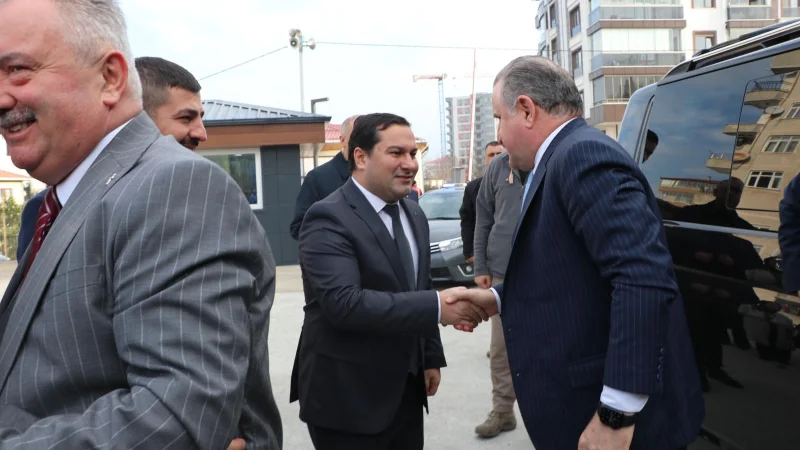 Gençlik ve Spor Bakanı Osman Aşkın Bak Ardeşen'de Yatırımları İnceledi