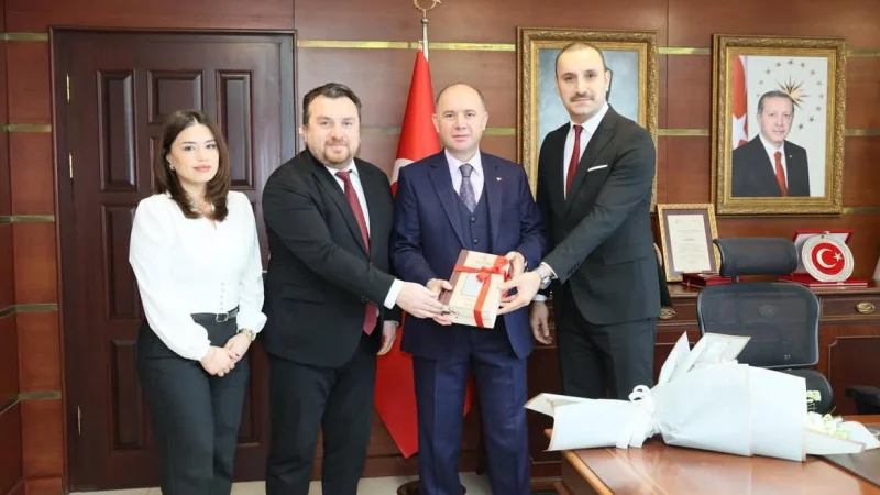 Giresun'da 61. Kütüphane Haftası kapsamında Vali Serdengeçti'ye ziyaret