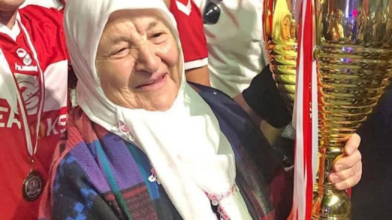 Haymana Geleneksel Futbol Turnuvası'nda Şampiyon Karasüleymanlı Spor Oldu