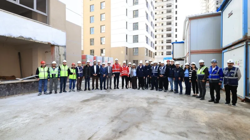 İstanbul'da Kentsel Dönüşüm Yatırımları İncelendi: Kartal'da Yeni Projeler Sürüyor