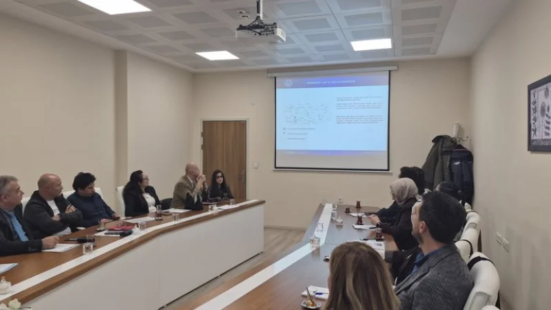 Kütahya'da Otizm Alanında Bilgilendirme ve Danışmanlık Toplantısı Düzenlendi