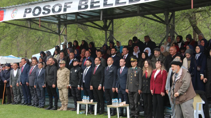 Posof'ta 19 Mayıs Coşkusu: Atatürk'ü Anma, Gençlik ve Spor Bayramı Kutlandı