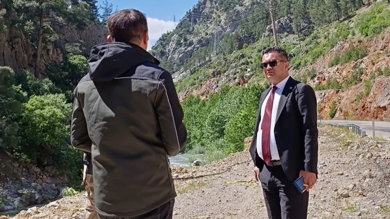 Saimbeyli'de Kaya Düşmesi Riski Taşıyan Güzergahlarda İnceleme Yapıldı