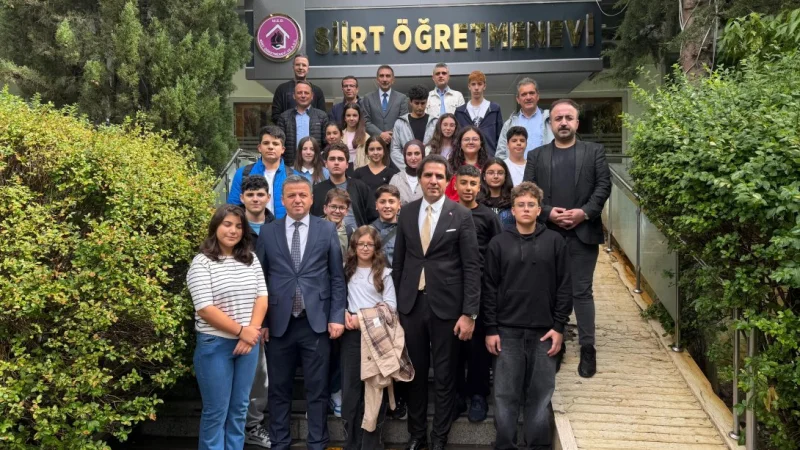 Siirt'te 'Bizim Gök Kubbemiz' Projesi Kapsamında Eğitim Buluşması