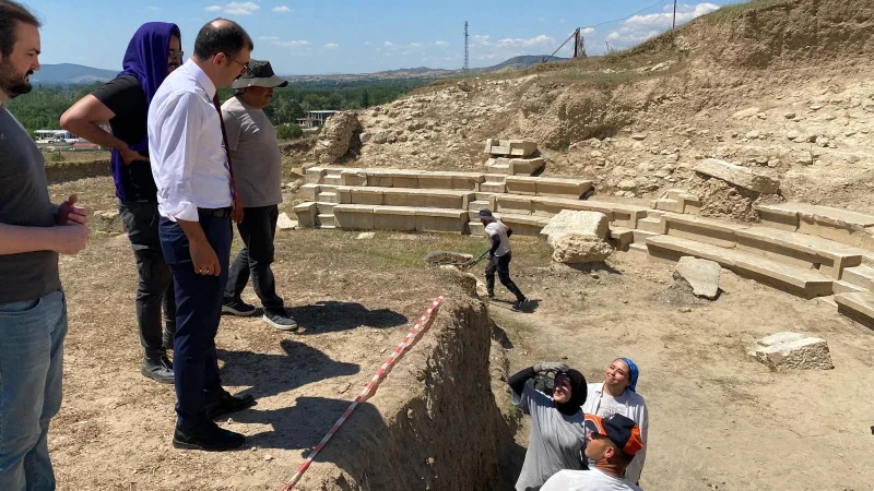 Taşköprü Kaymakamı Abdullah Demirdağ'dan Pompeiopolis Antik Kenti'ne İnceleme