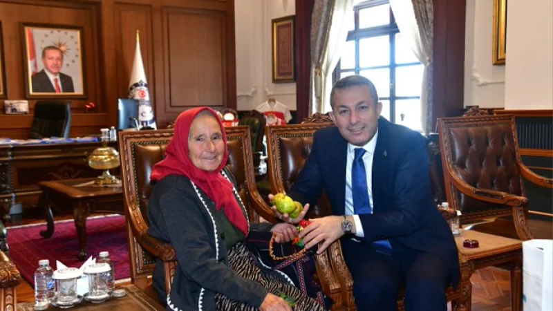 Trabzon Valiliği'nden Şehit Annesine Ziyaret